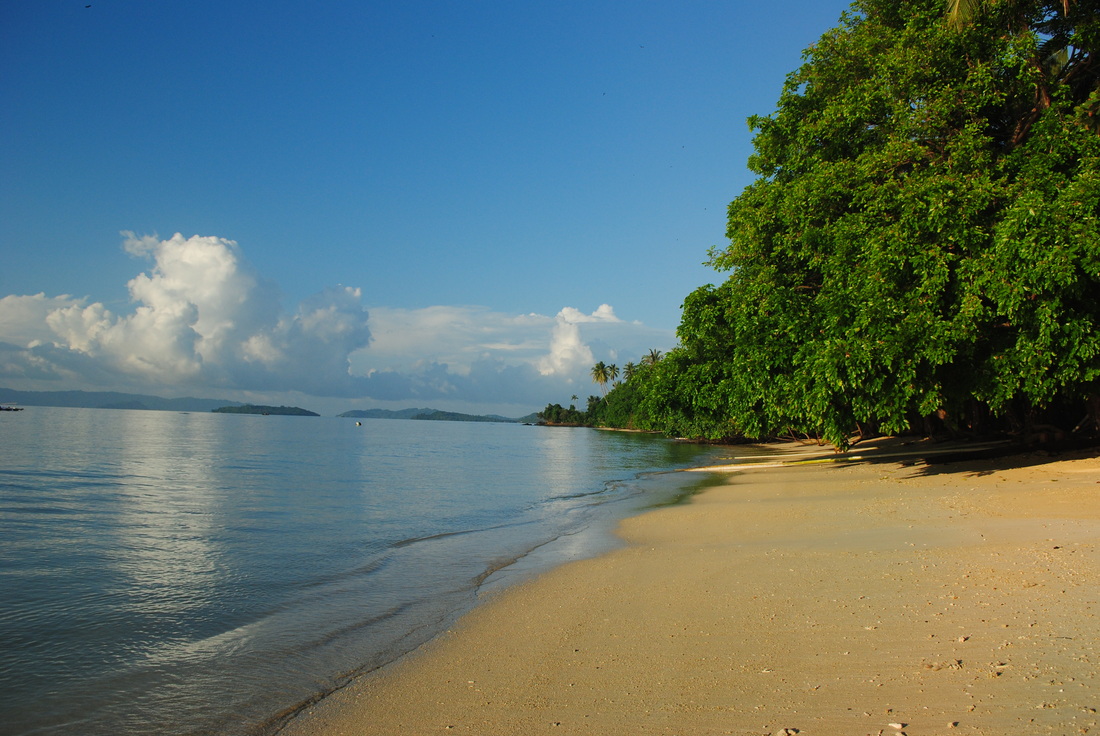 Pantai Pulau Pahawang, Lampung